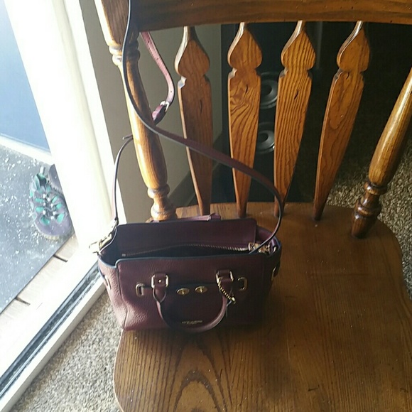Coach purse - Picture 3 of 4